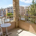 Chrysanthos Boutique Apartahotel