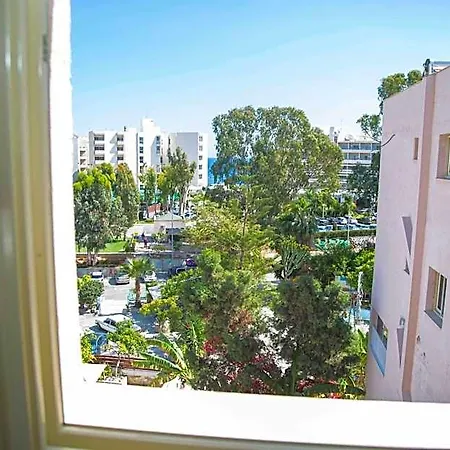 Chrysanthos Boutique Aparthotel Limassol
