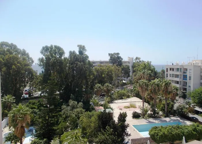 Aparthotel Chrysanthos Boutique Lemesos