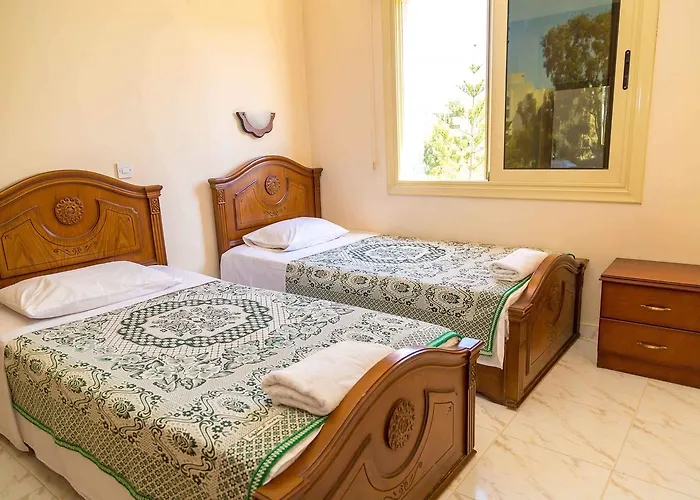 Chrysanthos Boutique Aparthotel