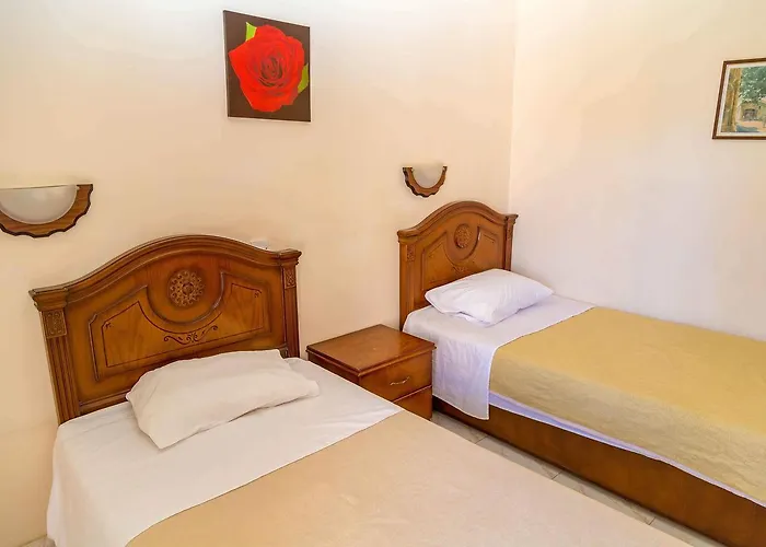 Chrysanthos Boutique 3*