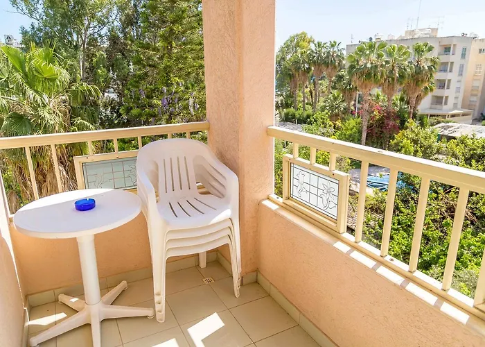 Aparthotel Chrysanthos Boutique 3*