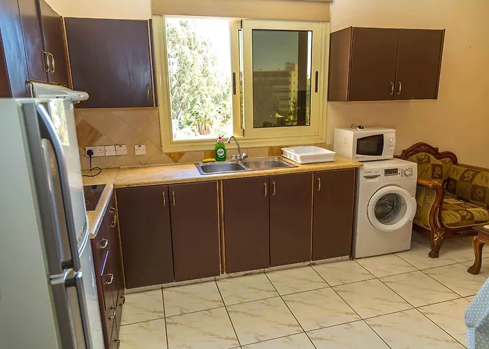 Chrysanthos Boutique Aparthotel