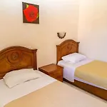 Chrysanthos Boutique 3*