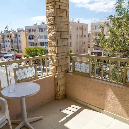 Chrysanthos Boutique Aparthotel