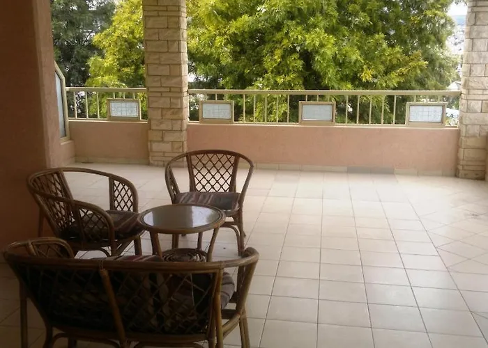 Chrysanthos Boutique Apart-hotel Limassol